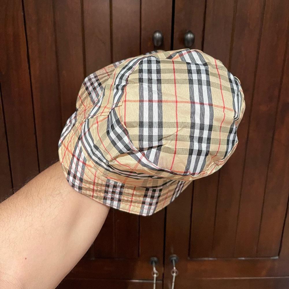 Bucket hat - Picture 2 of 4
